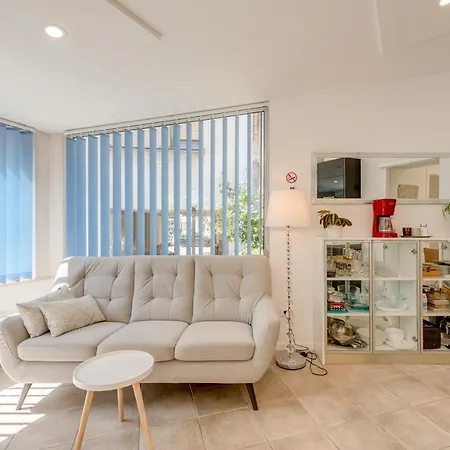 Villa Corona Split Apartment *