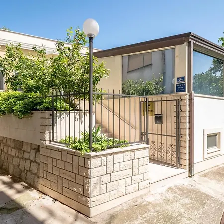 Apartment Villa Corona Split Split