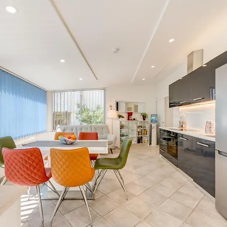 Villa Corona Split Apartment